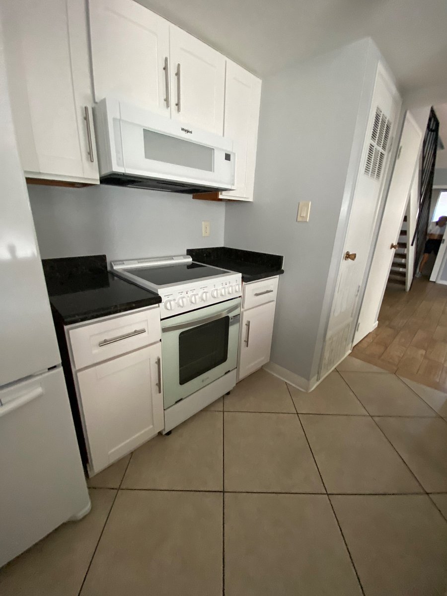Furnished Finder property 1000642_1 photo 8