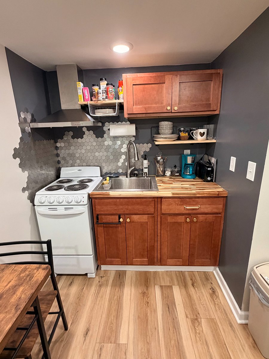 Furnished Finder property 1000648_1 photo 16