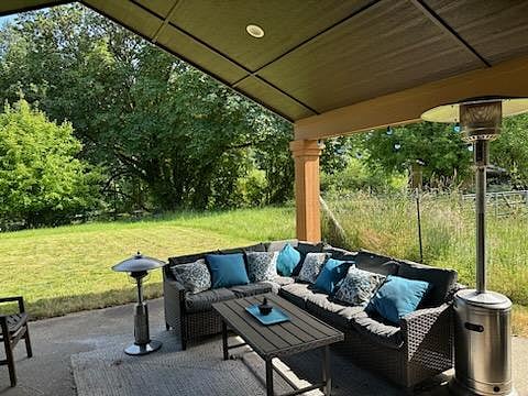 Furnished Finder property 1000657_1 photo 26