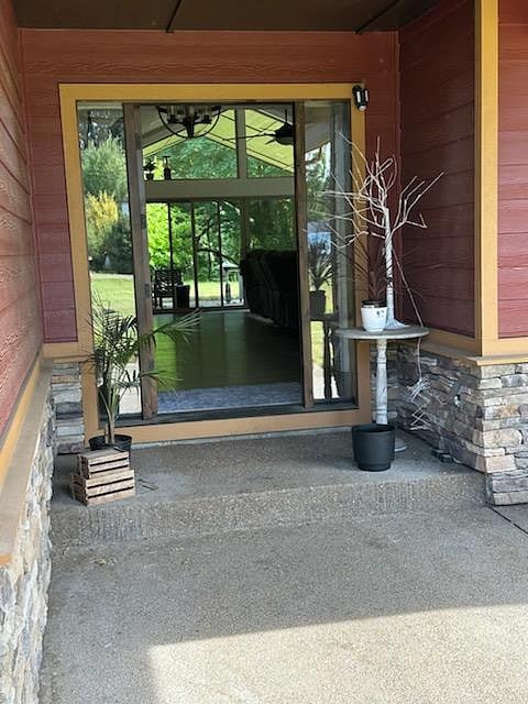 Furnished Finder property 1000657_1 photo 31