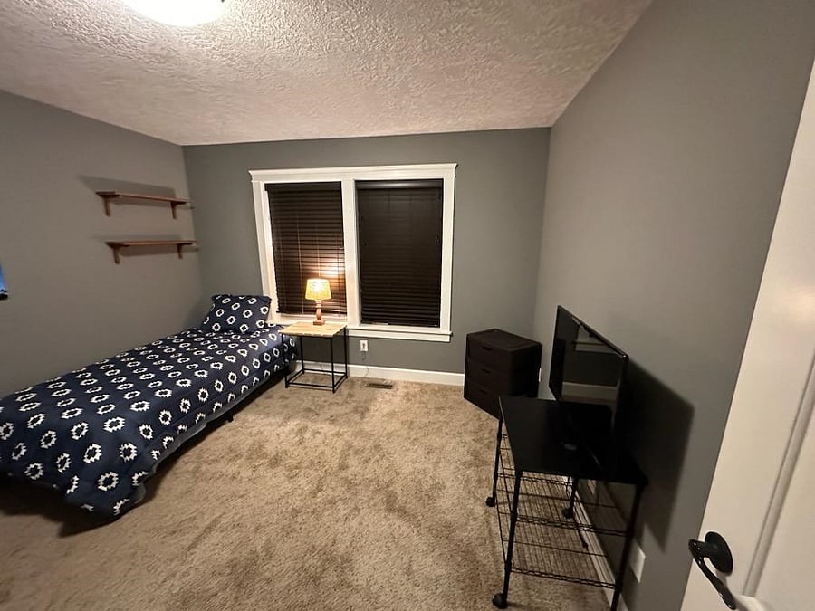 Furnished Finder property 1000657_1 photo 16