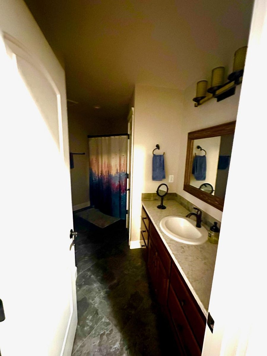 Furnished Finder property 1000657_1 photo 21