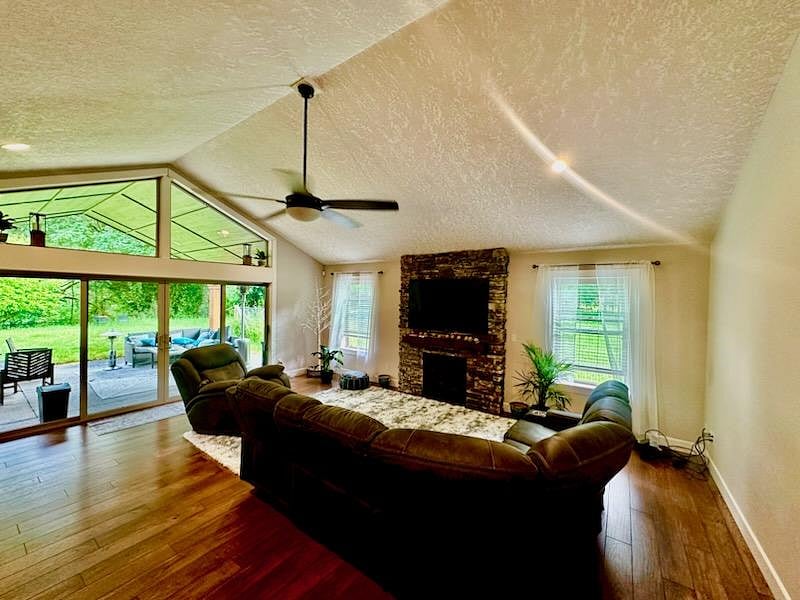 Furnished Finder property 1000657_1 photo 6