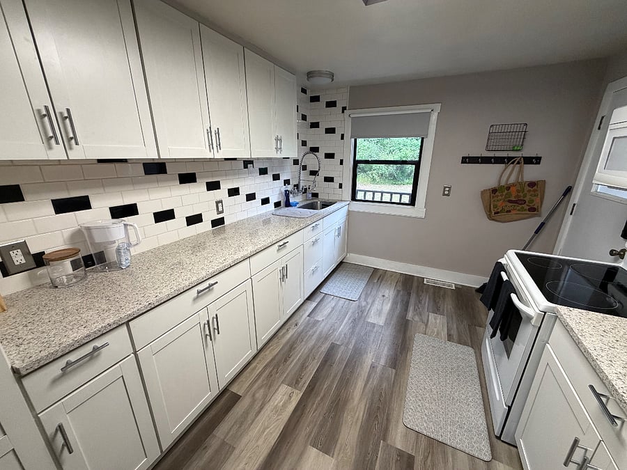 Furnished Finder property 1000659_1 photo 8