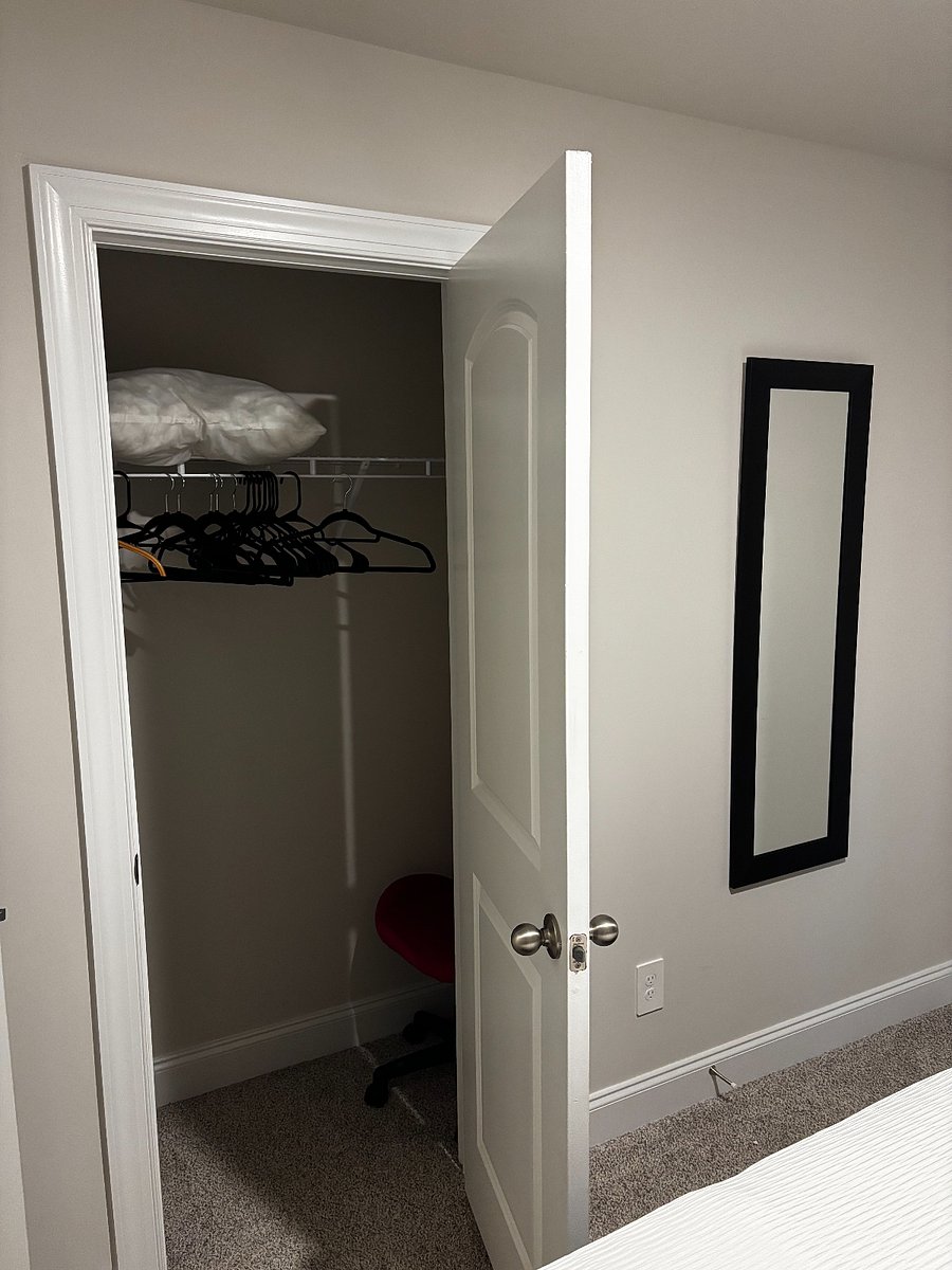 Furnished Finder property 1000660_1 photo 16