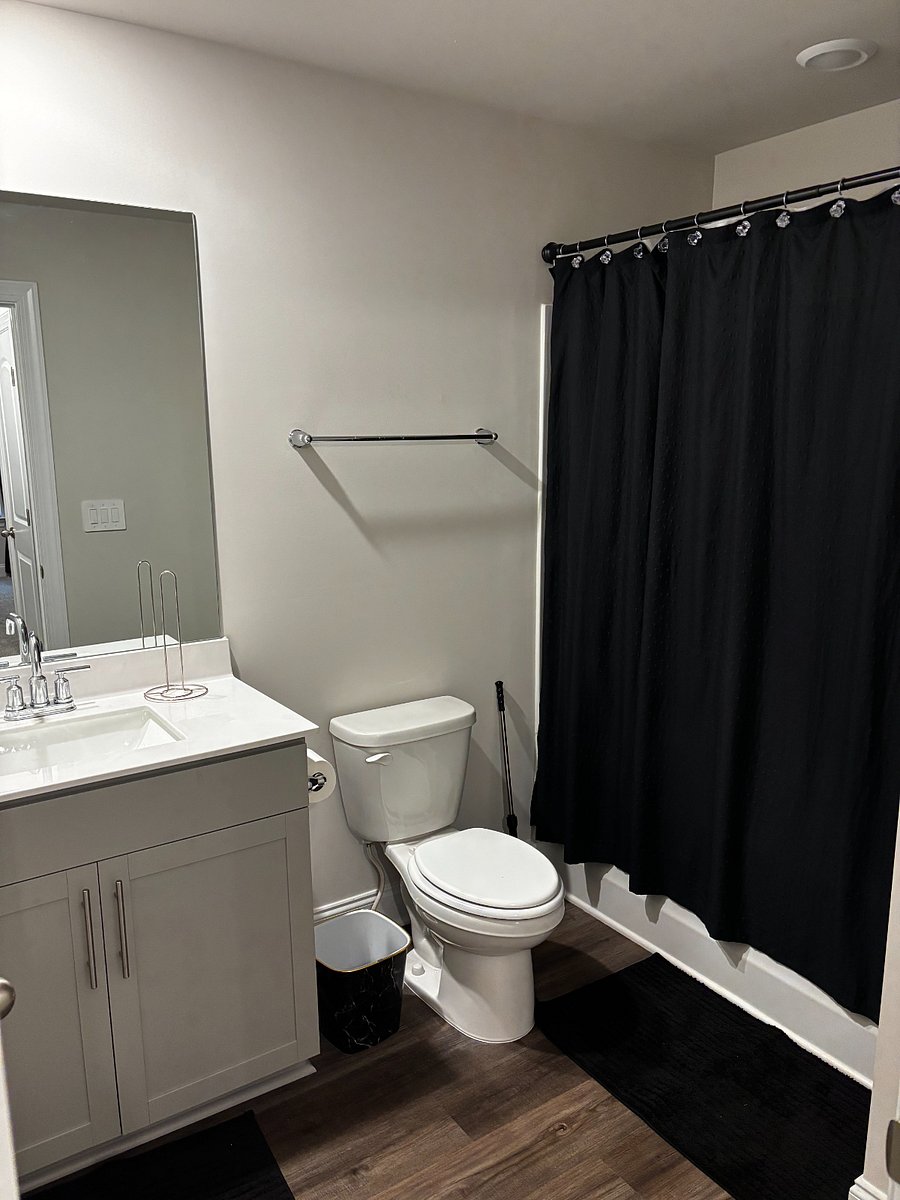 Furnished Finder property 1000660_1 photo 19