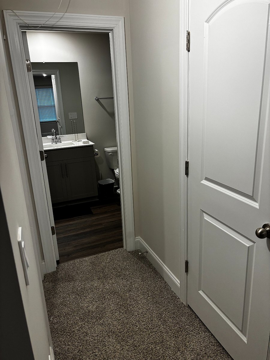 Furnished Finder property 1000660_1 photo 18