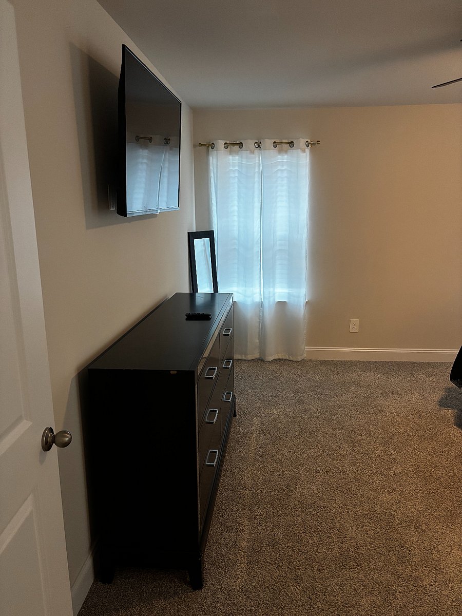 Furnished Finder property 1000660_1 photo 11