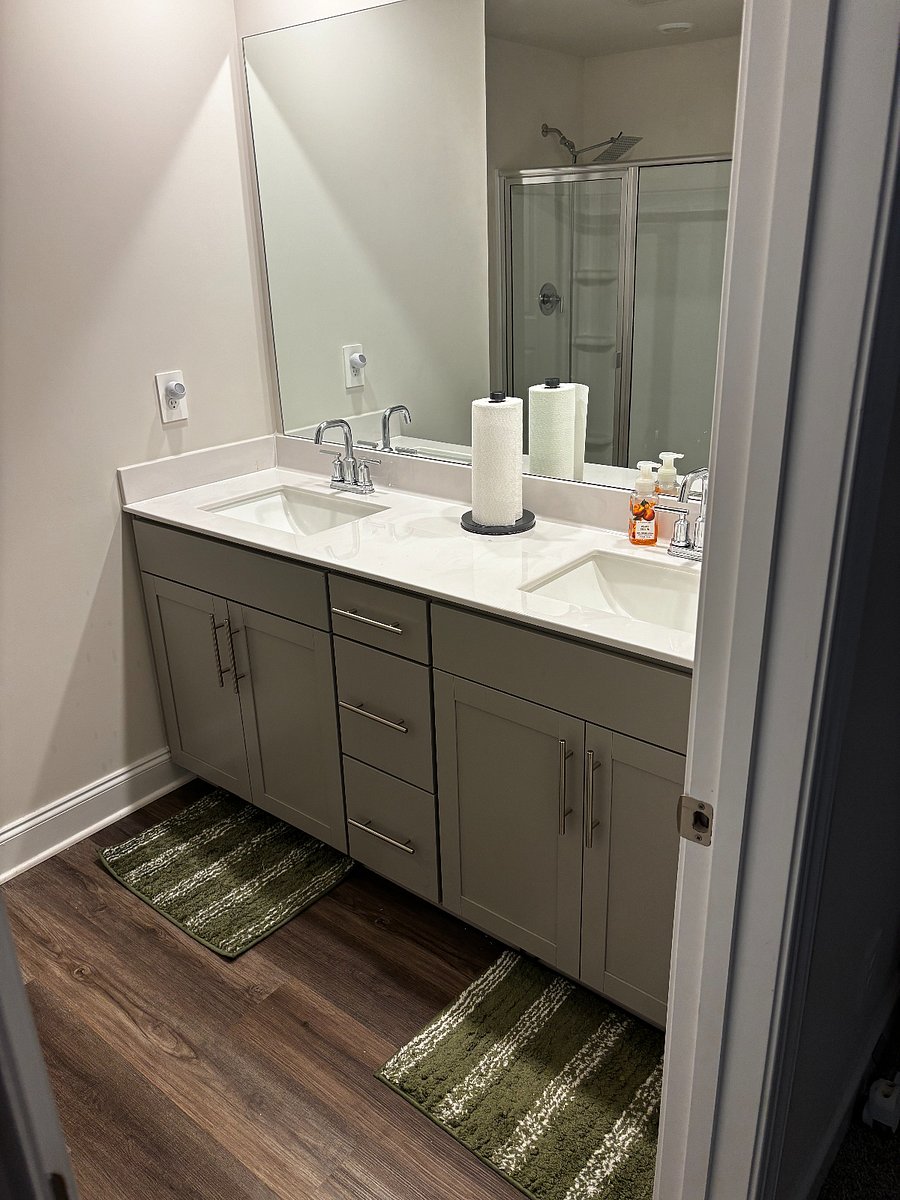 Furnished Finder property 1000660_1 photo 12