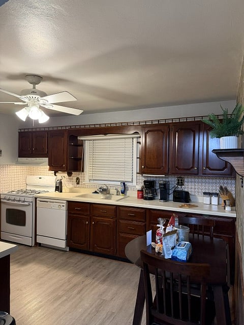 Furnished Finder property 1000665_1 photo 11