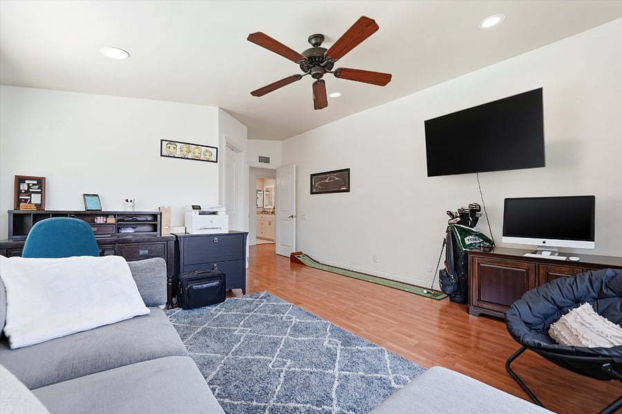 Furnished Finder property 1000671_1 photo 24