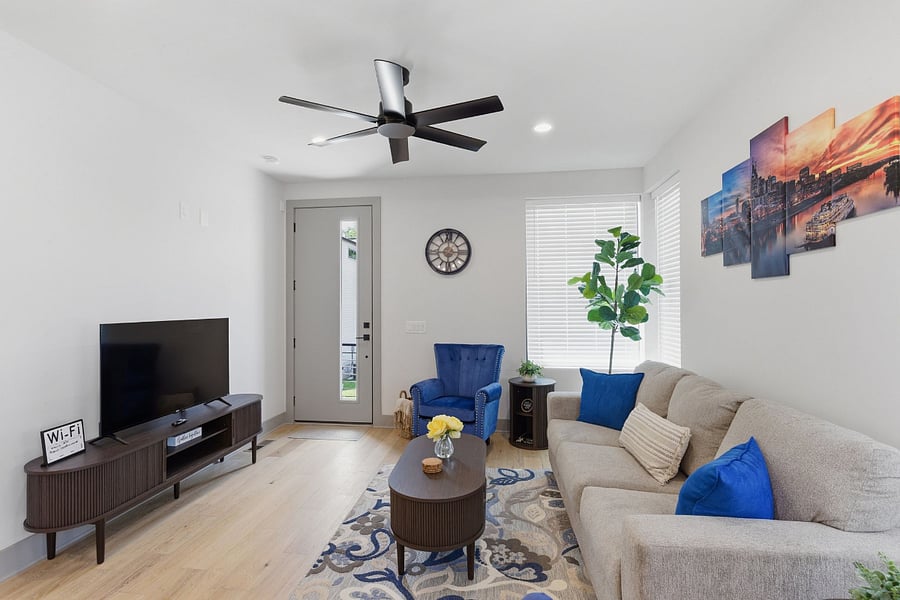 Furnished Finder property 1000689_1 photo 3