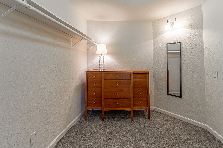 Furnished Finder property 1000706_1 photo 17