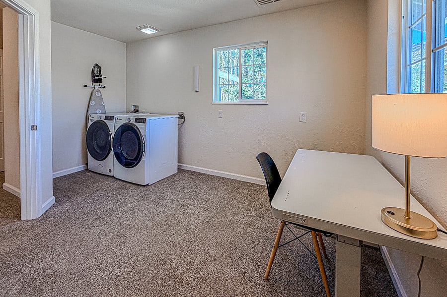 Furnished Finder property 1000706_1 photo 19