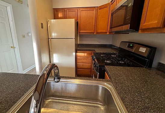 Furnished Finder property 1000711_1 photo 5