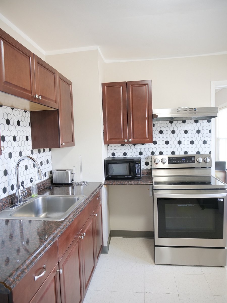Furnished Finder property 1000714_1 photo 3