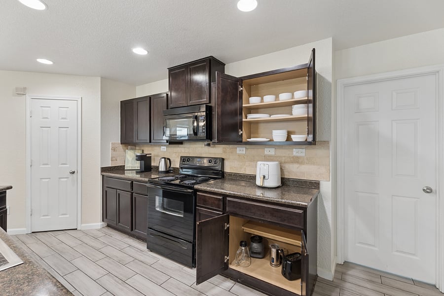 Furnished Finder property 1000733_1 photo 6