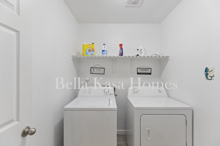 Furnished Finder property 1000733_1 photo 8