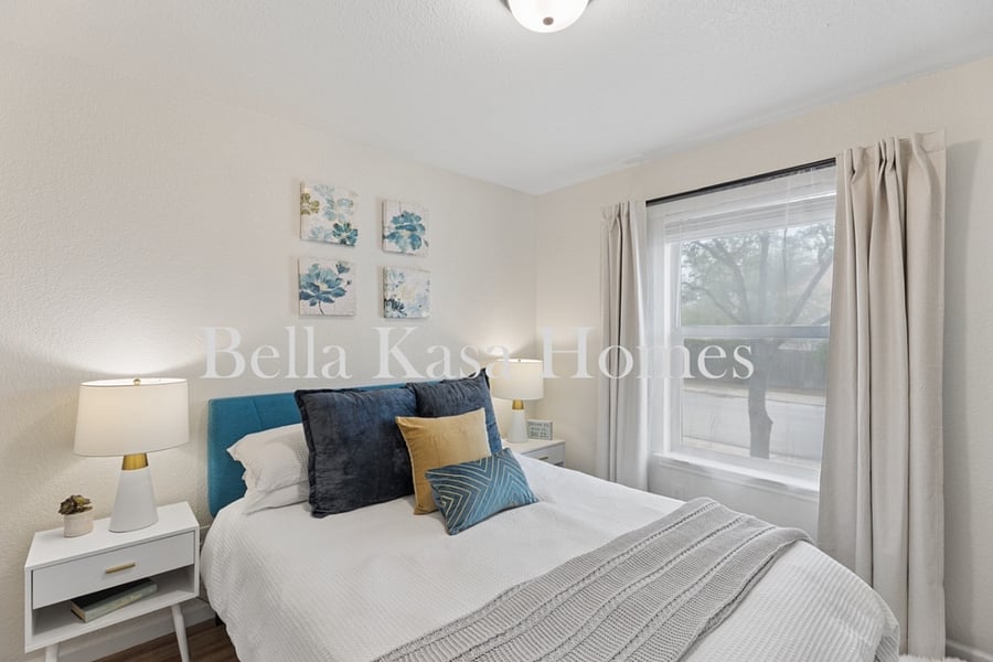 Furnished Finder property 1000733_1 photo 17