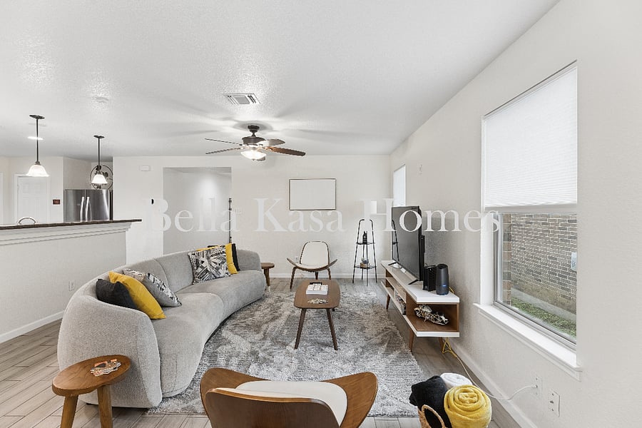 Furnished Finder property 1000733_1 photo 3