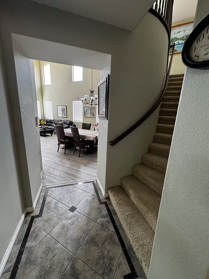 Furnished Finder property 1000742_1 photo 10