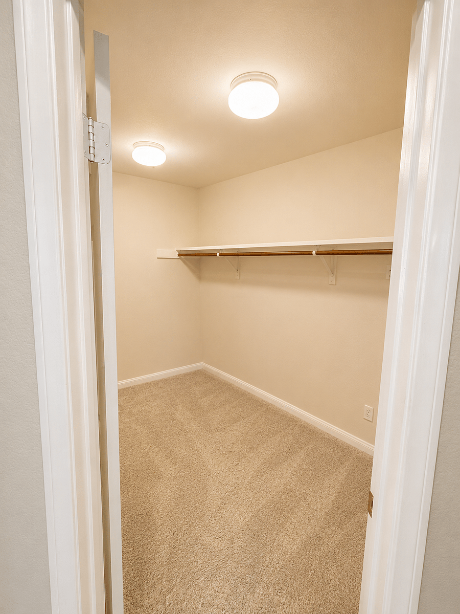 Furnished Finder property 1000742_1 photo 30