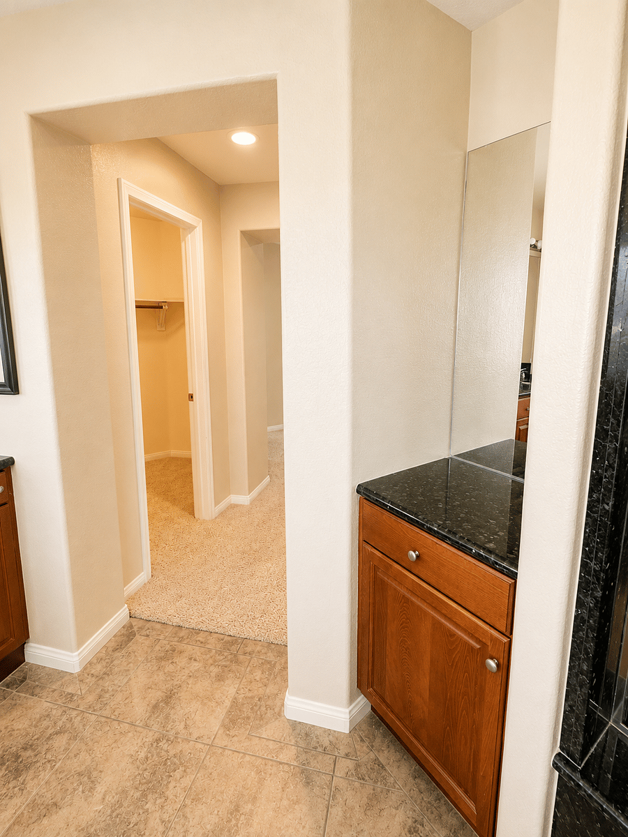 Furnished Finder property 1000742_1 photo 33