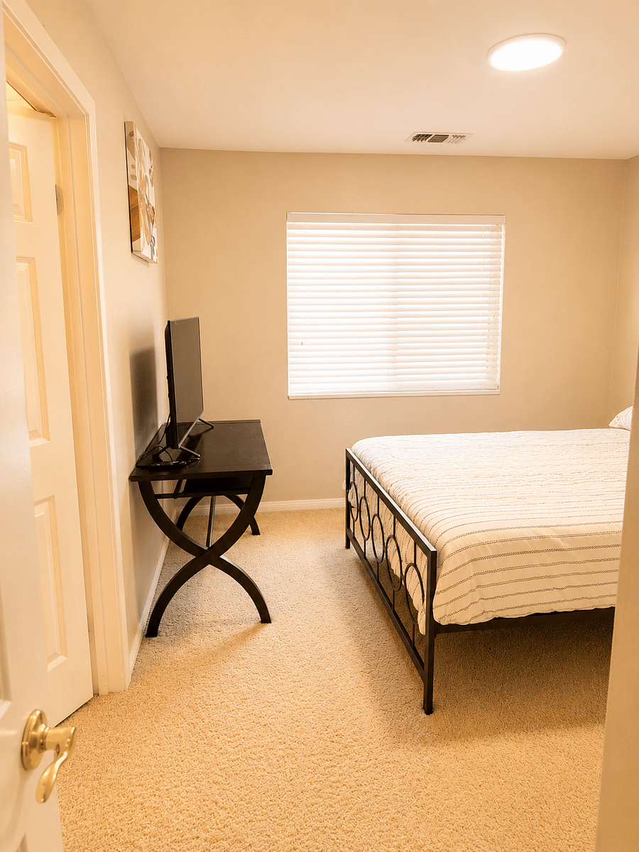 Furnished Finder property 1000742_1 photo 47