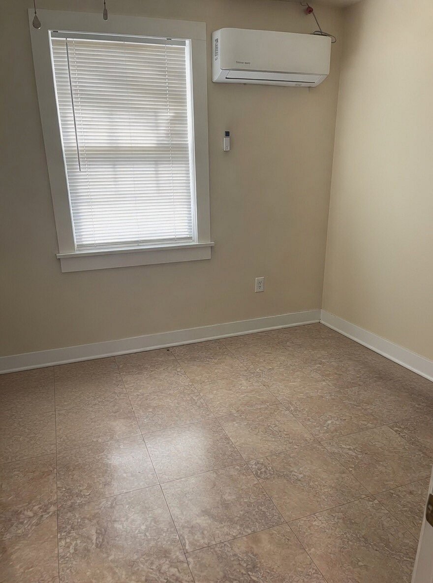 Furnished Finder property 1000745_1 photo 7