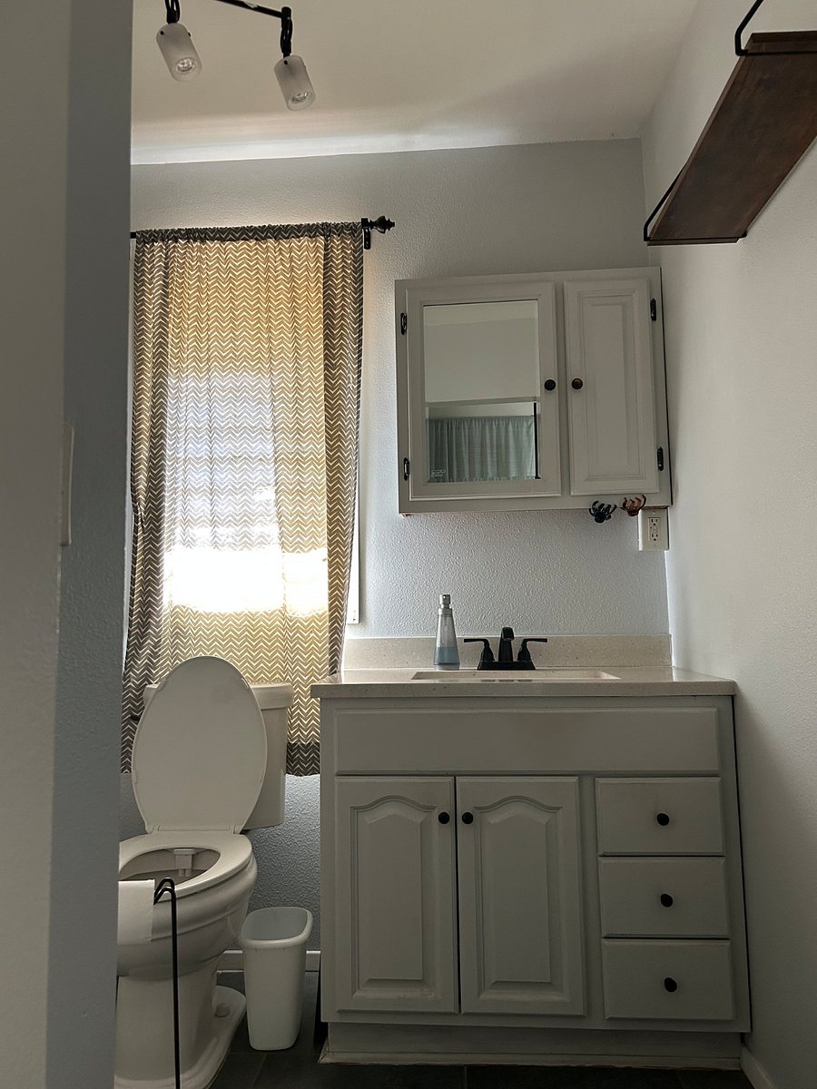 Furnished Finder property 1000747_1 photo 9