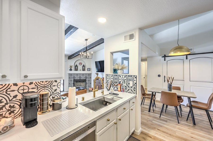 Furnished Finder property 1000753_1 photo 14