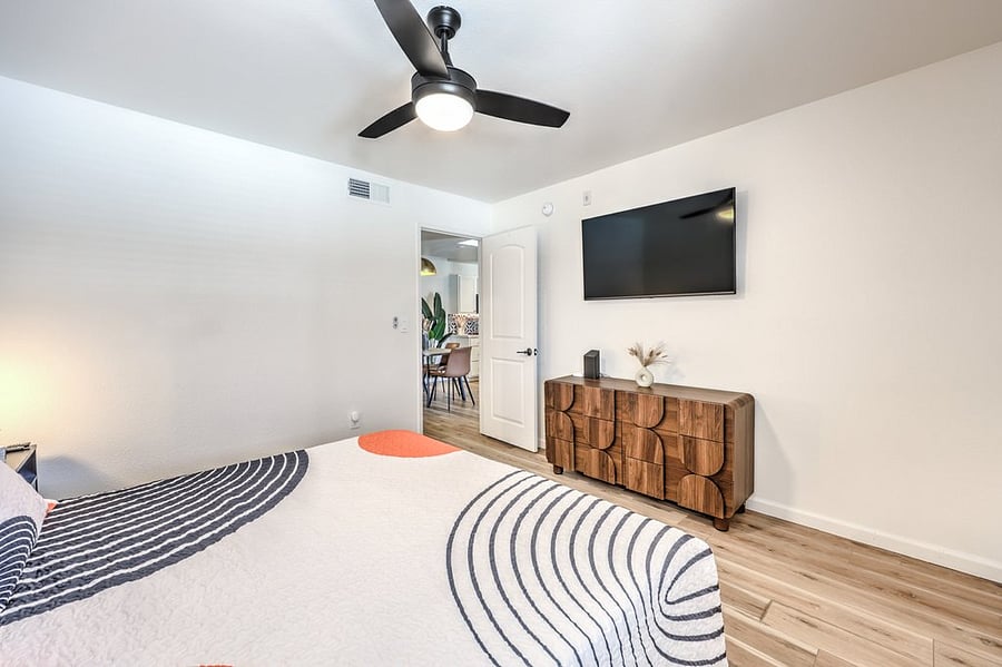Furnished Finder property 1000753_1 photo 10