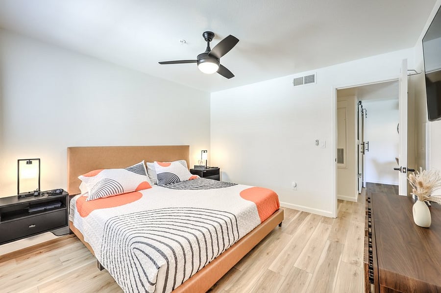 Furnished Finder property 1000753_1 photo 12
