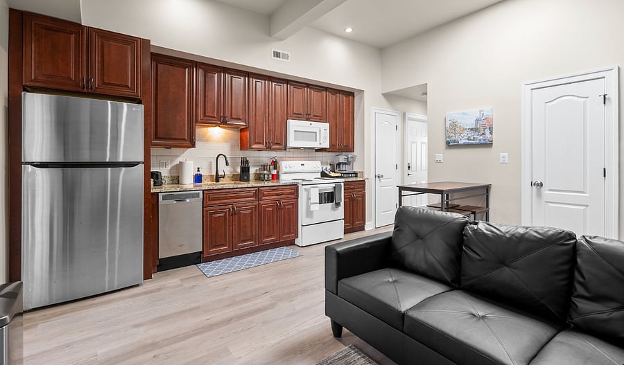 Furnished Finder property 1000768_1 photo 3