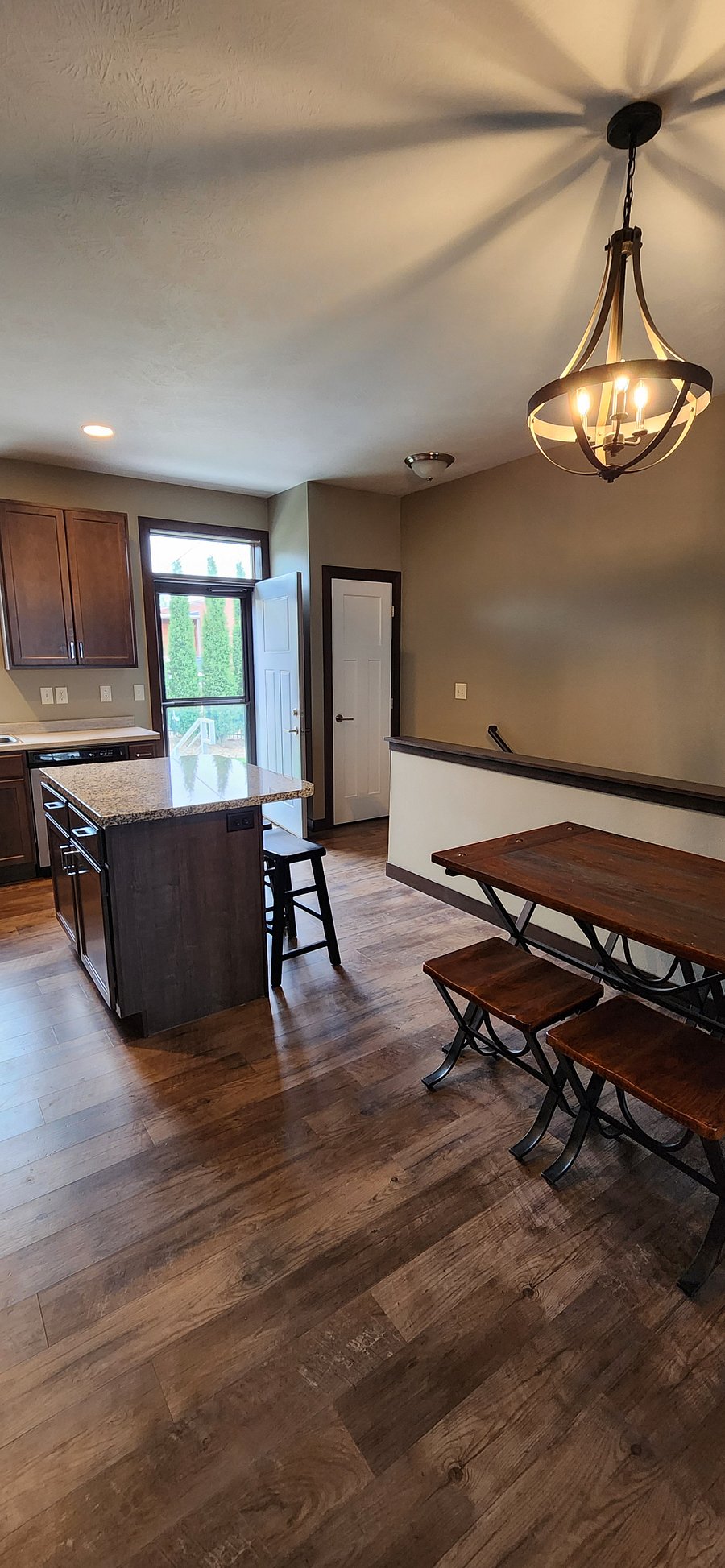 Furnished Finder property 1000769_1 photo 3