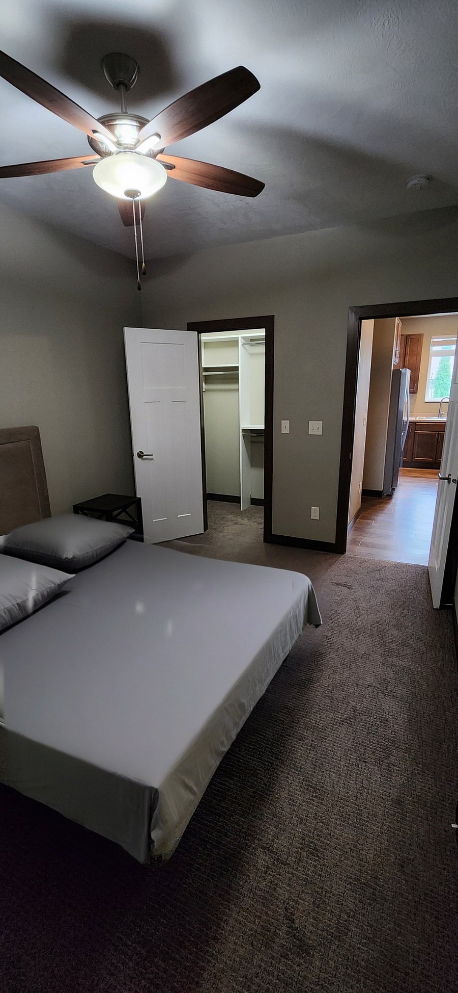 Furnished Finder property 1000769_1 photo 7