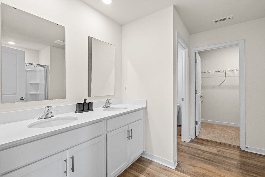Furnished Finder property 1000780_1 photo 15