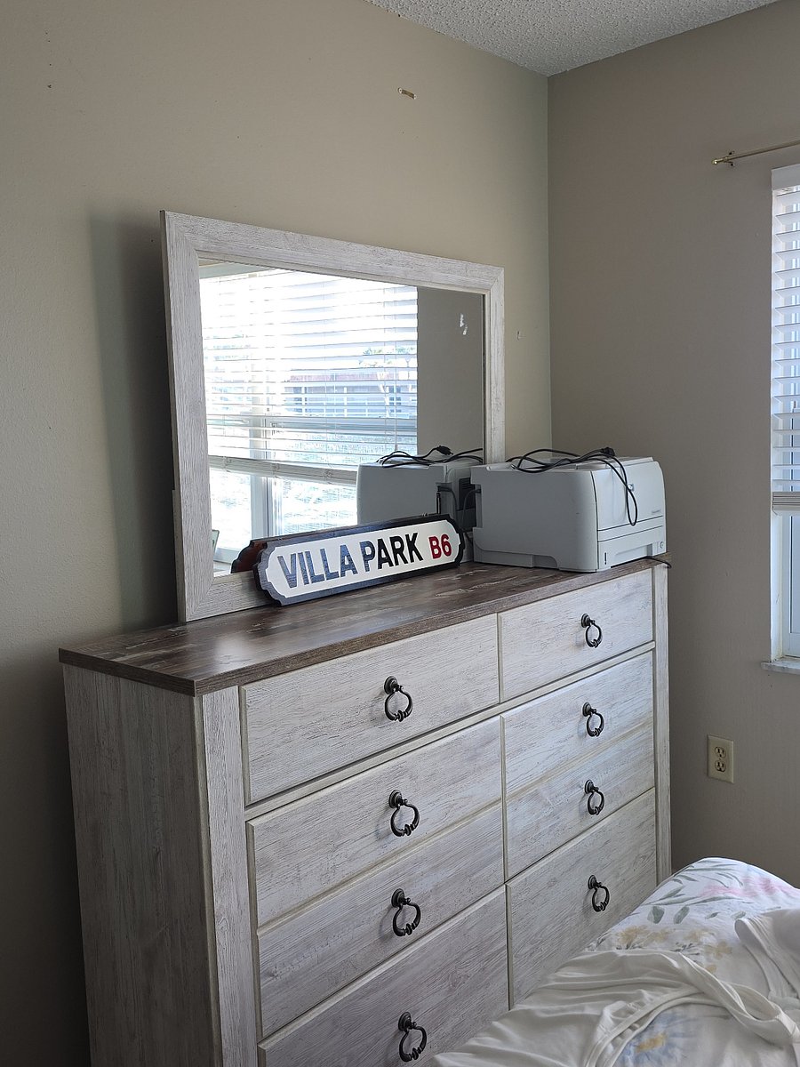 Furnished Finder property 1000787_1 photo 16