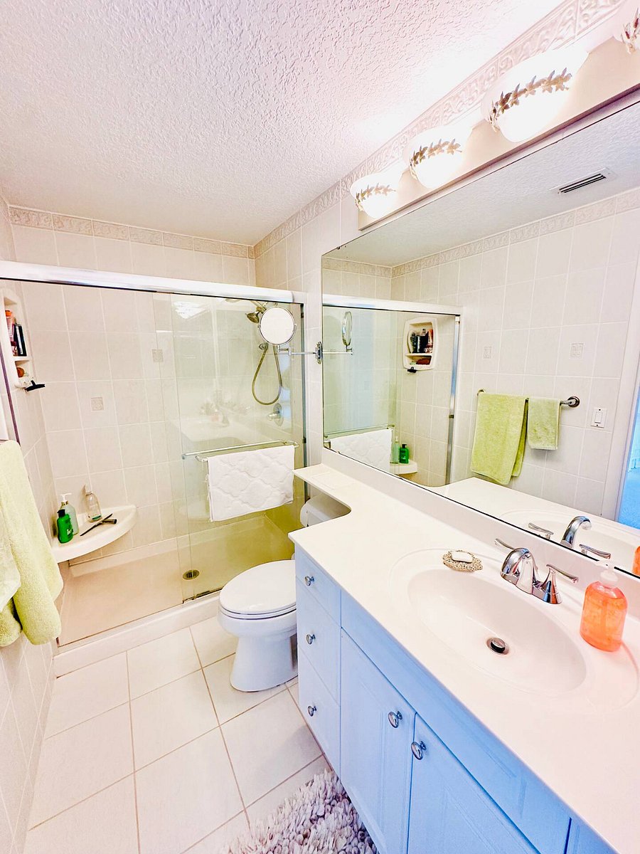 Furnished Finder property 1000793_1 photo 12