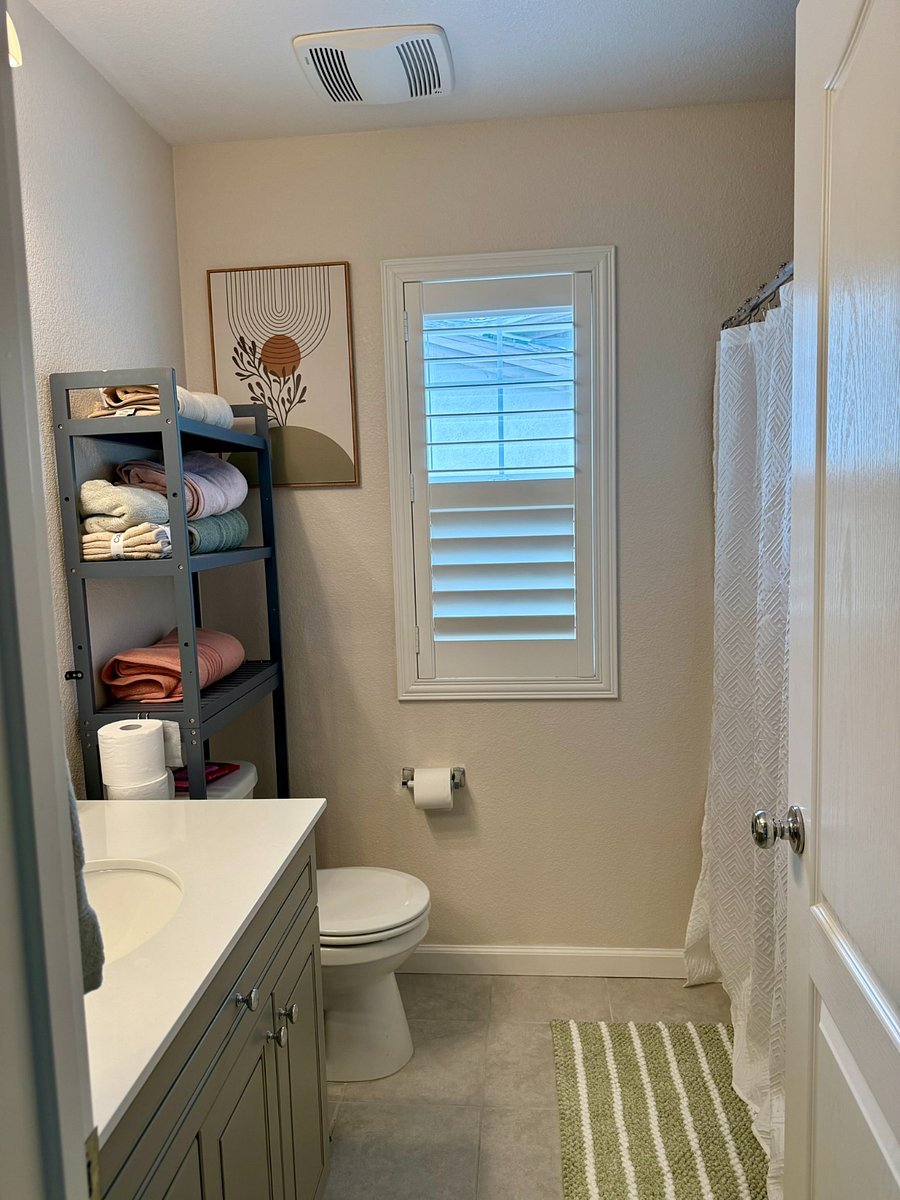 Furnished Finder property 1000796_1 photo 25