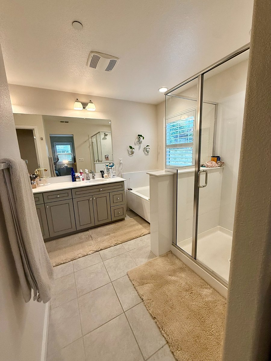 Furnished Finder property 1000796_1 photo 18