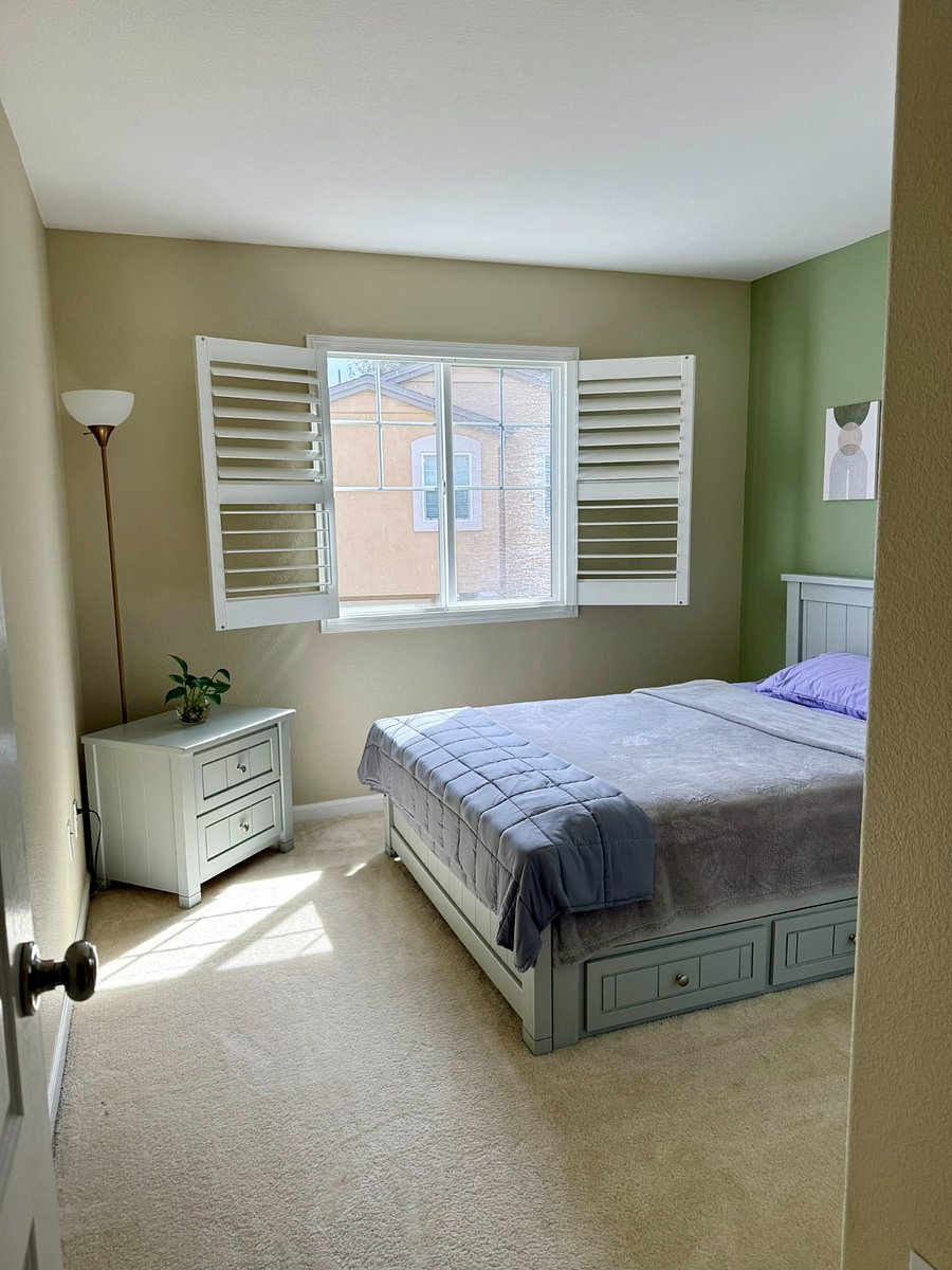 Furnished Finder property 1000796_1 photo 23