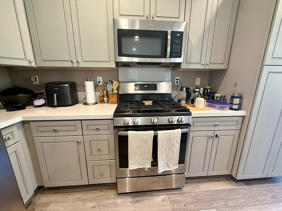 Furnished Finder property 1000796_1 photo 12