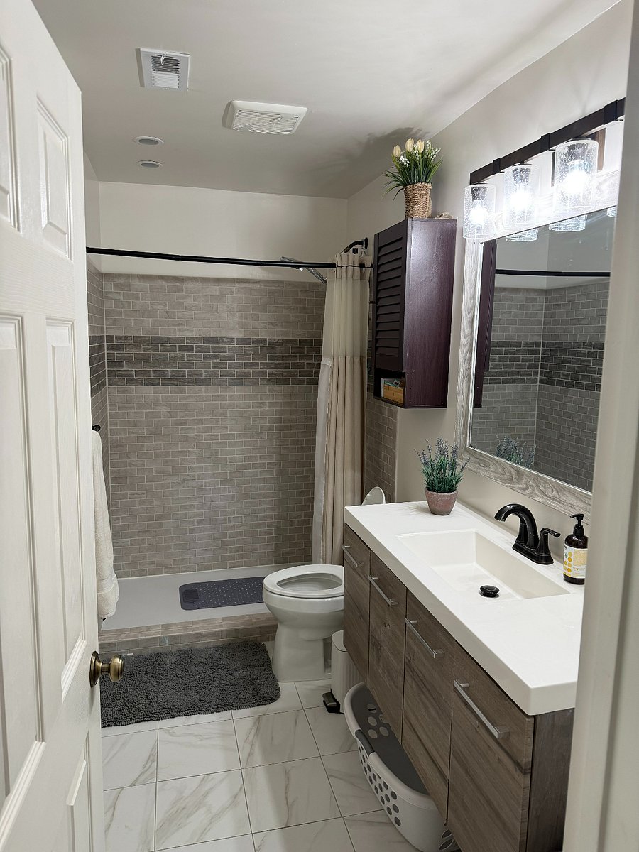 Furnished Finder property 1000802_1 photo 10