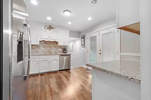 Furnished Finder property 1000812_1 photo 7