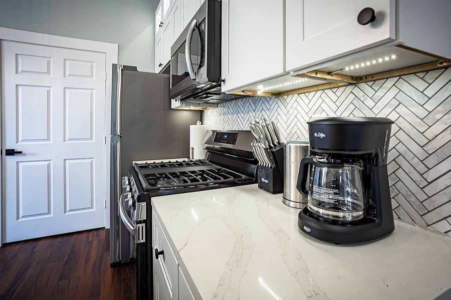 Furnished Finder property 1000816_1 photo 24