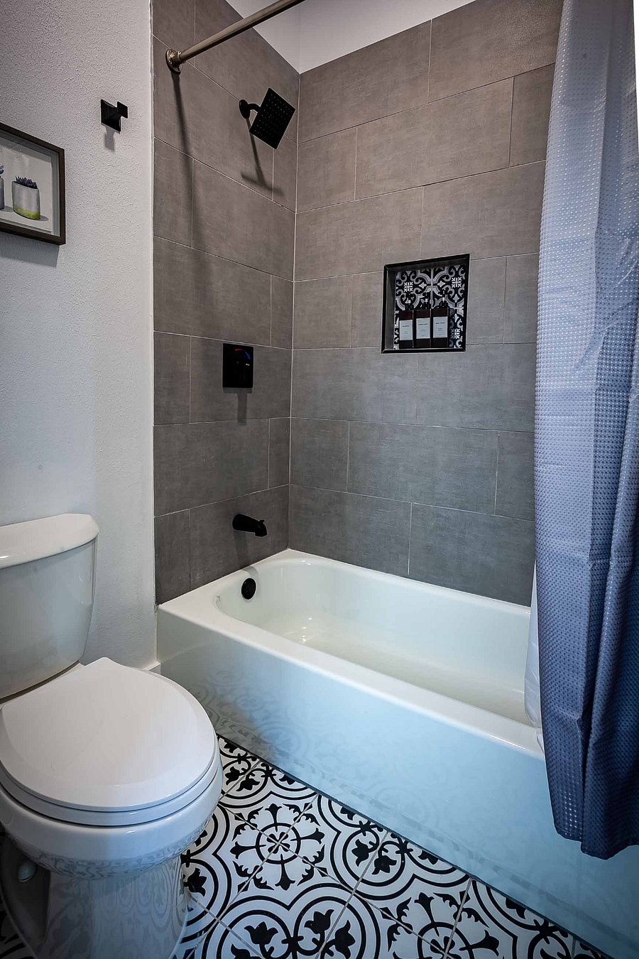 Furnished Finder property 1000816_1 photo 29