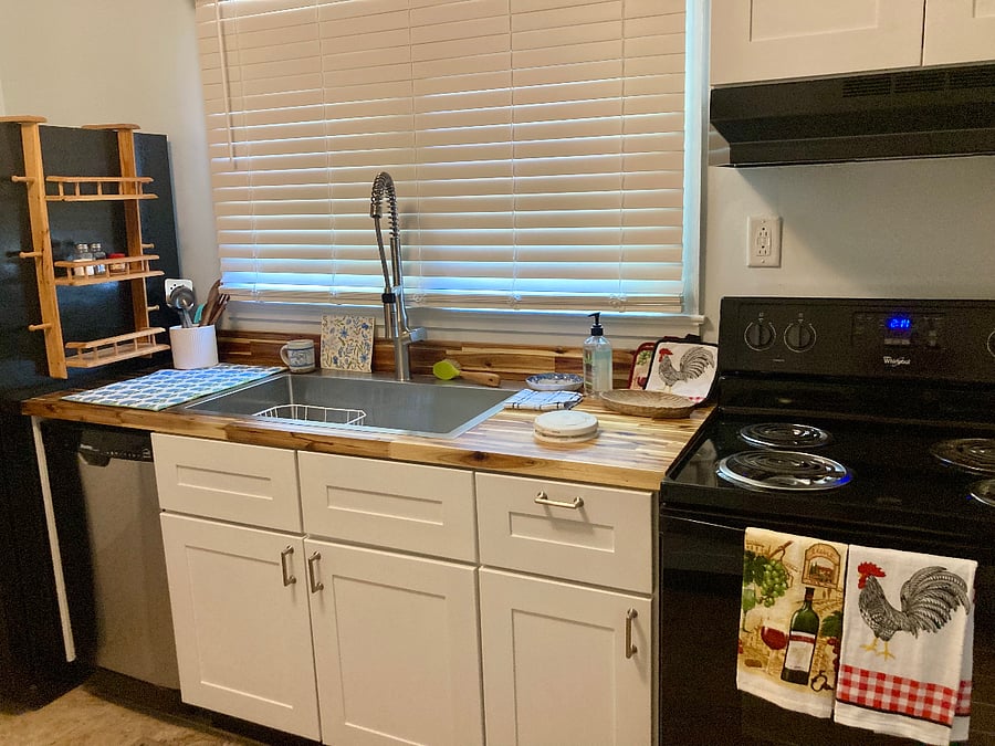 Furnished Finder property 1000825_1 photo 8