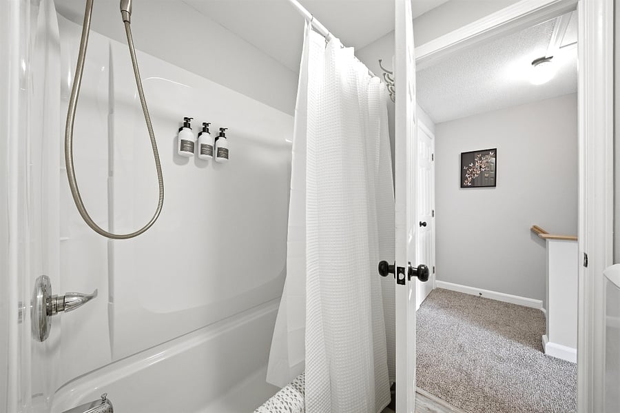 Furnished Finder property 1000826_1 photo 14