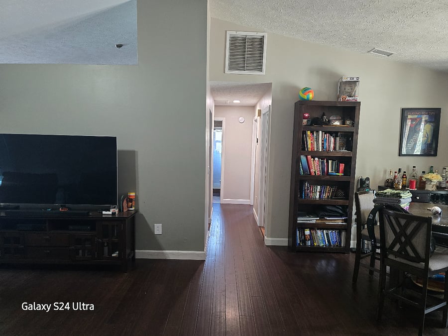 Furnished Finder property 1000827_1 photo 10